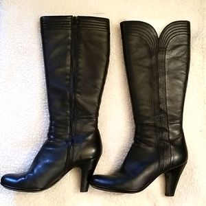 Softt Black Leather Heel Boots